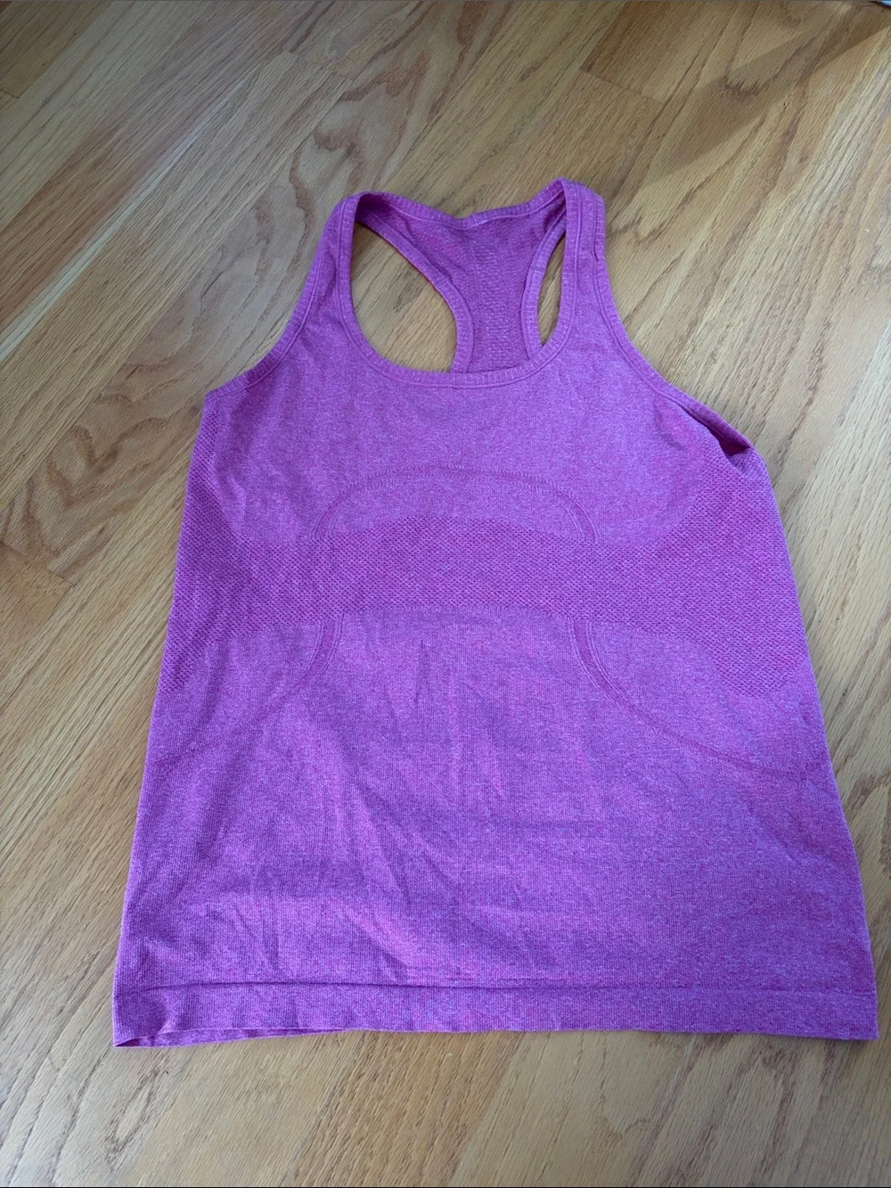 Lululemon Swiftly Tech Racerback Tank Top size 10 pink